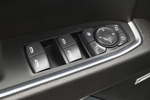 Onyx Black 2024 GMC Sierra 1500 SLT