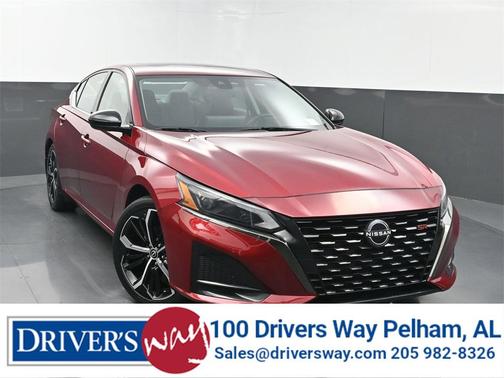 2023 Nissan Altima SR FWD