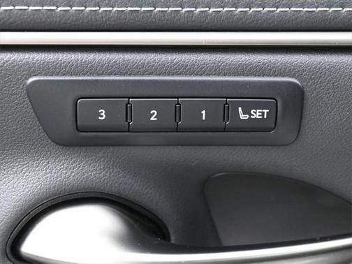 2022 Lexus ES 350 Base