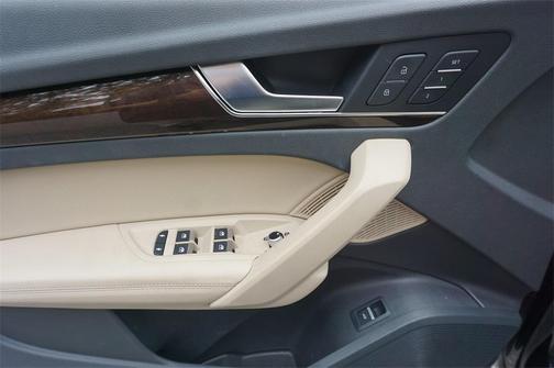 2019 Audi Q5 2.0T Premium Plus