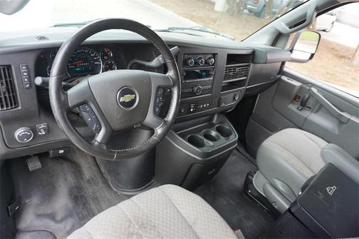 2020 Chevrolet Express 2500 RWD 2500 Regular Wheelbase WT