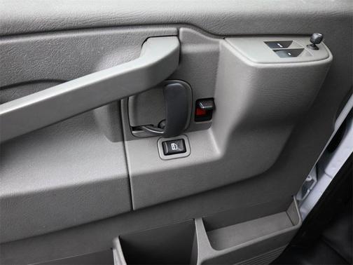 2020 Chevrolet Express 2500 RWD 2500 Regular Wheelbase WT