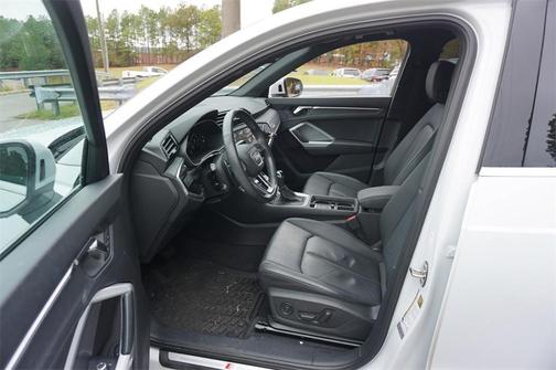 2023 Audi Q3 45 S line Premium Plus