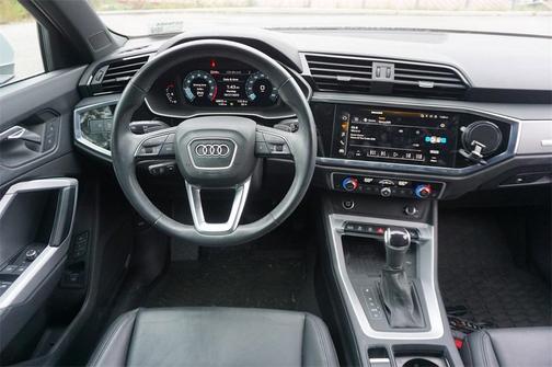 2023 Audi Q3 45 S line Premium Plus