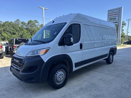 Bright White Clearcoat 2024 RAM ProMaster 2500 High Roof