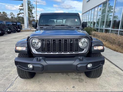 2025 Jeep Gladiator Sport