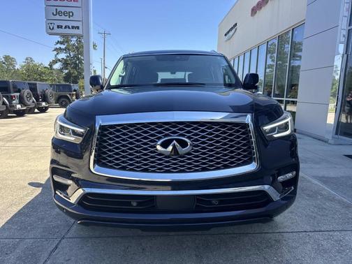 Hermosa Blue 2024 INFINITI QX80 Luxe