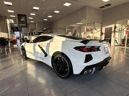 2024 Chevrolet Corvette Stingray w/1LT