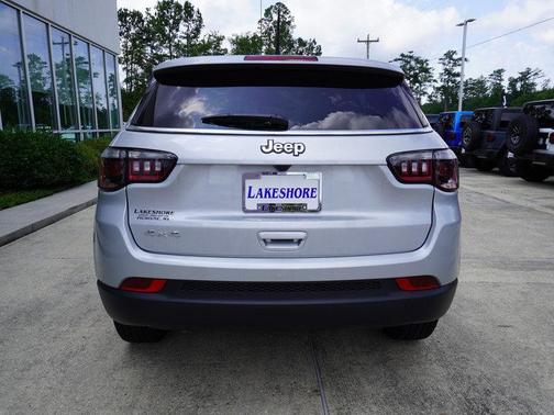 2024 Jeep Compass Sport