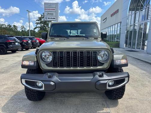 2025 Jeep Gladiator Sport