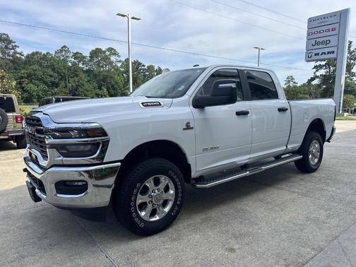 Bright White Clearcoat 2025 RAM 2500 Big Horn