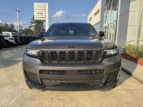 2024 Jeep Grand Cherokee L Laredo