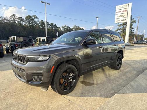 2024 Jeep Grand Cherokee L Laredo