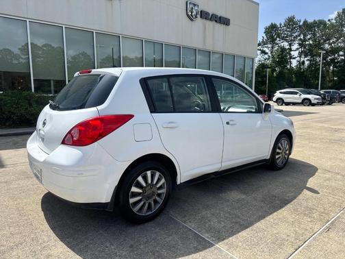 2012 Nissan Versa 1.8 S
