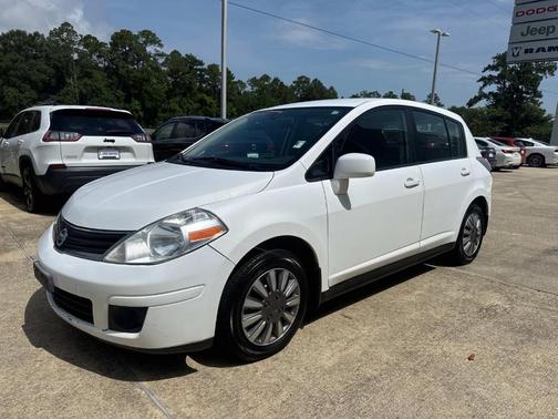 2012 Nissan Versa 1.8 S