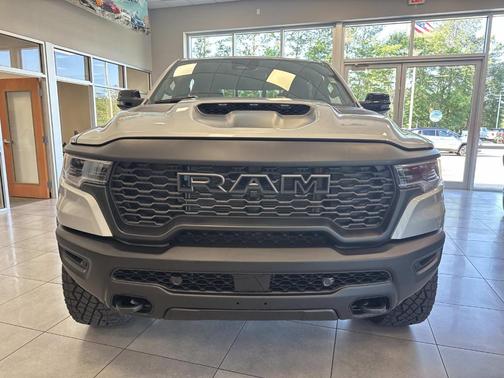 Silver Zynith 2026 RAM 1500 RHO