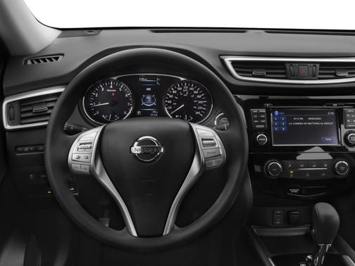 Gun Metallic 2016 Nissan Rogue SV