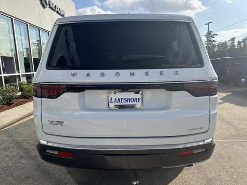 2022 Jeep Wagoneer Series III