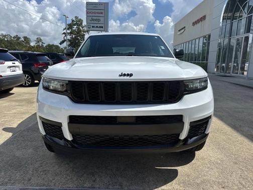 2021 Jeep Grand Cherokee L Laredo