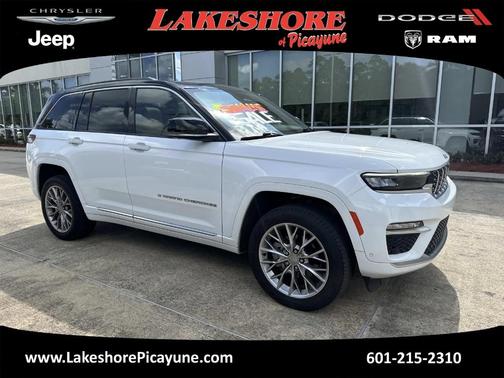 2022 Jeep Grand Cherokee Summit