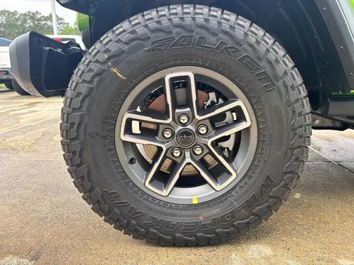 2025 Jeep Gladiator Mojave