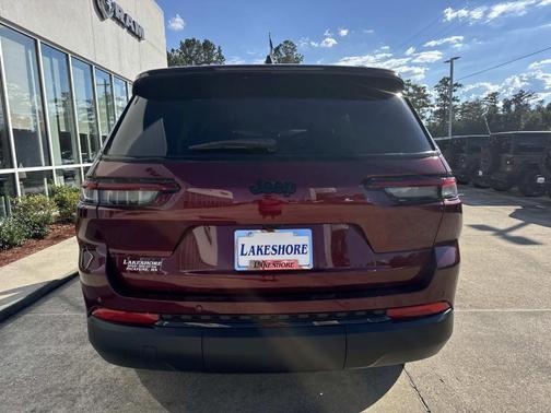 2025 Jeep Grand Cherokee L Laredo