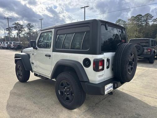 2026 Jeep Wrangler Sport