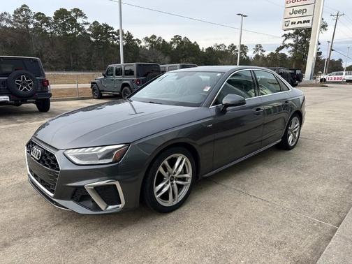 2023 Audi A4 45 S line Premium Plus