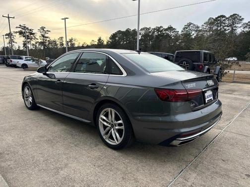 2023 Audi A4 45 S line Premium Plus
