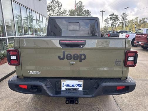 2026 Jeep Gladiator Sport