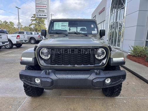 2026 Jeep Gladiator Sport