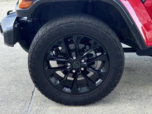 2024 Jeep Gladiator Nighthawk