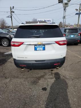 2020 Chevrolet Traverse LT Cloth