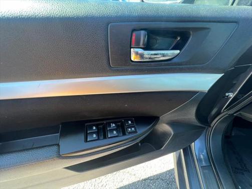 2014 Subaru Legacy Premium