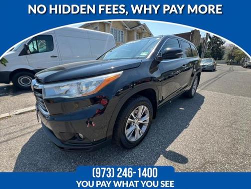 2015 Toyota Highlander LE