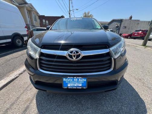 2015 Toyota Highlander LE