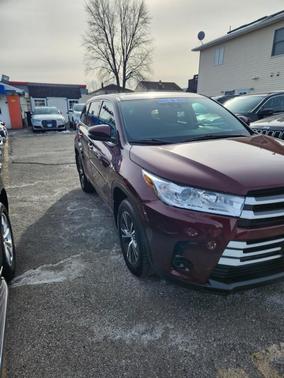 2017 Toyota Highlander LE