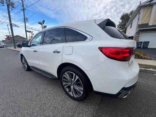 2017 Acura MDX 3.5L w/Technology Package