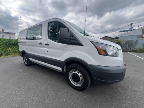 2018 Ford Transit-250 Base