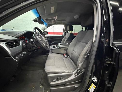 2017 Chevrolet Suburban LS