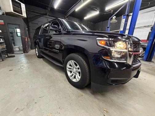 2017 Chevrolet Suburban LS