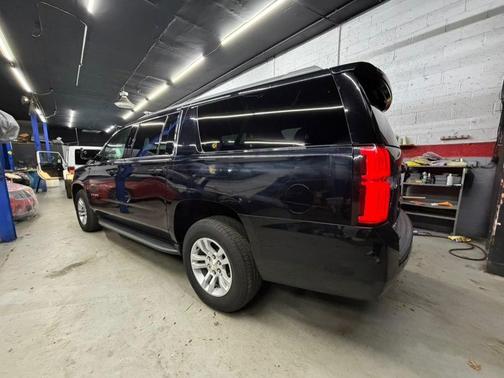 2017 Chevrolet Suburban LS