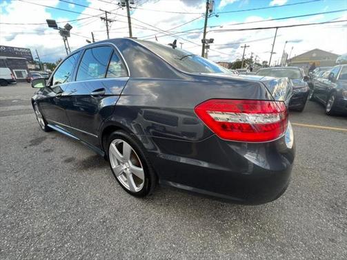2011 Mercedes-Benz E-Class 4MATIC