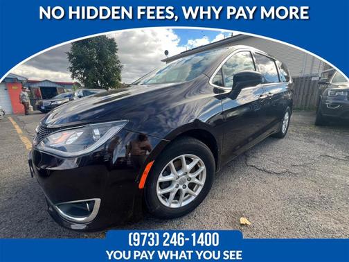 2017 Chrysler Pacifica Touring