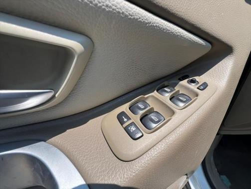 2012 Volvo XC90 3.2 Premier Plus