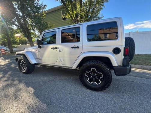 2011 Jeep Wrangler Unlimited Sahara