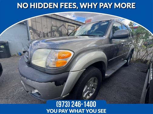 2004 Toyota Sequoia SR5