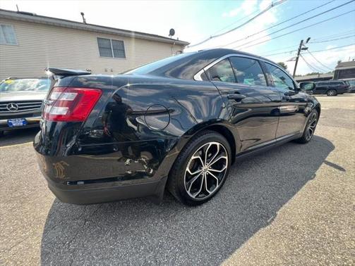 2014 Ford Taurus SHO