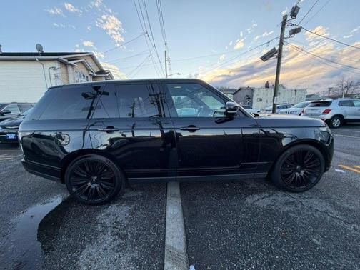 2022 Land Rover Range Rover Westminster