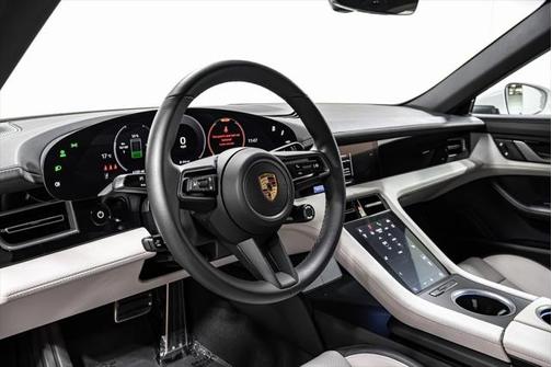 2025 Porsche Taycan